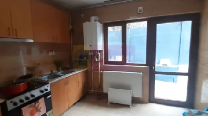 Vilă de închiriat în zona Mihai Bravu