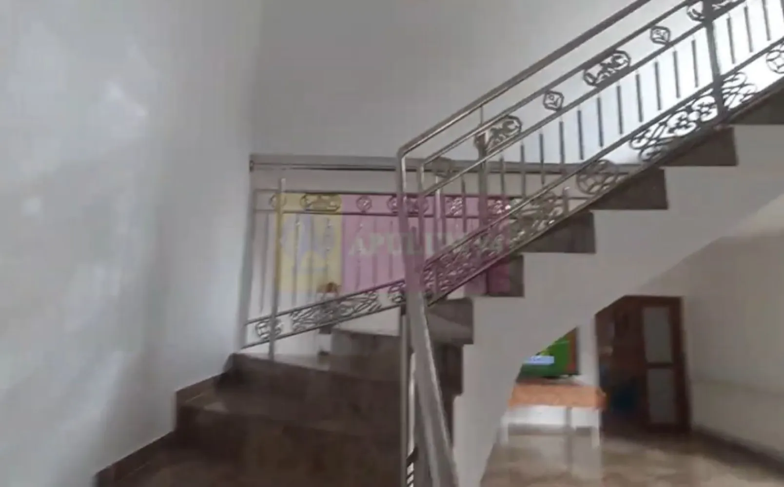Vilă de închiriat în zona Mihai Bravu