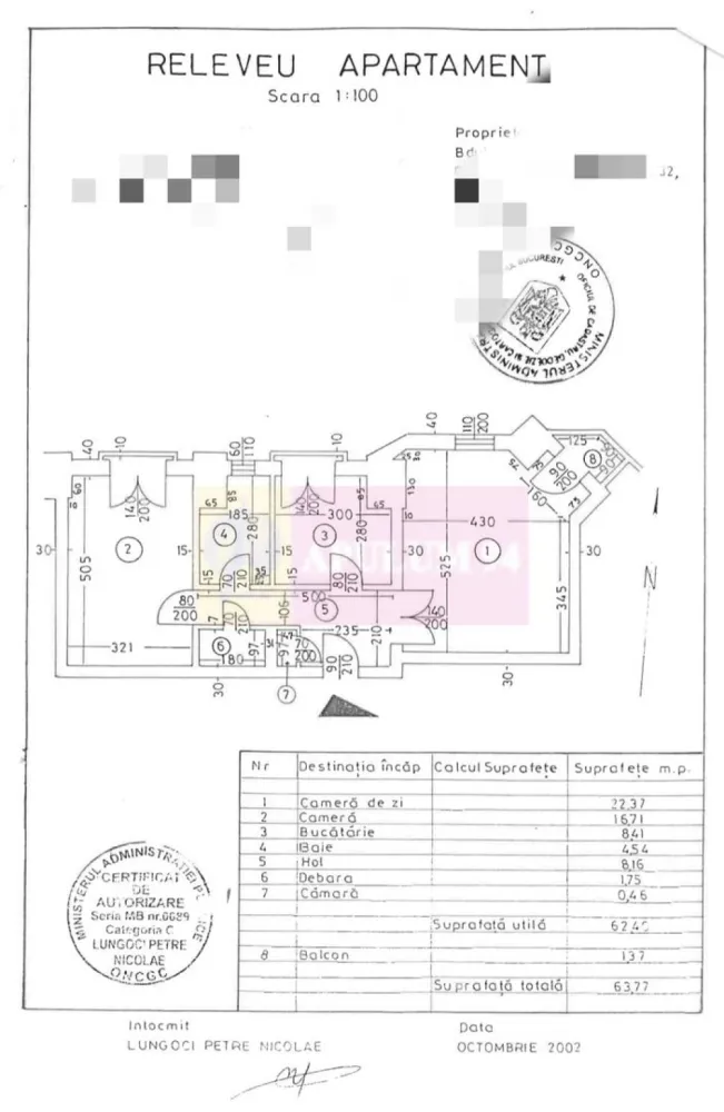 Apartament 2 camere Izvor- Libertatii. - Compania imobiliara Apulum 94 va propune un apartament de 2 camere situat in zona Izvor, Bd Libertatii cu vedere stradala catre Dambovita.
Blocu este de tip monolit, o constructie foarte solida. 
Apartamentul este decomandat si are o impartire foarte buna cu camere mari si luminoase.
In interior nu are amenajari recente, dar este un apartament curat cu termopan, parchet, gresie, faianta. 
Zona este foarte frumoasa si usor accesibila, avand in apropiere metrou, parc, statie stb, scoala, gradinita . Este foarte apropiat de centru vechi si Unirii. 
Pentru vizionare si m ai multe detalii nu ezitati sa ma contactati pe nr 0733683446- Laura Ionescu.