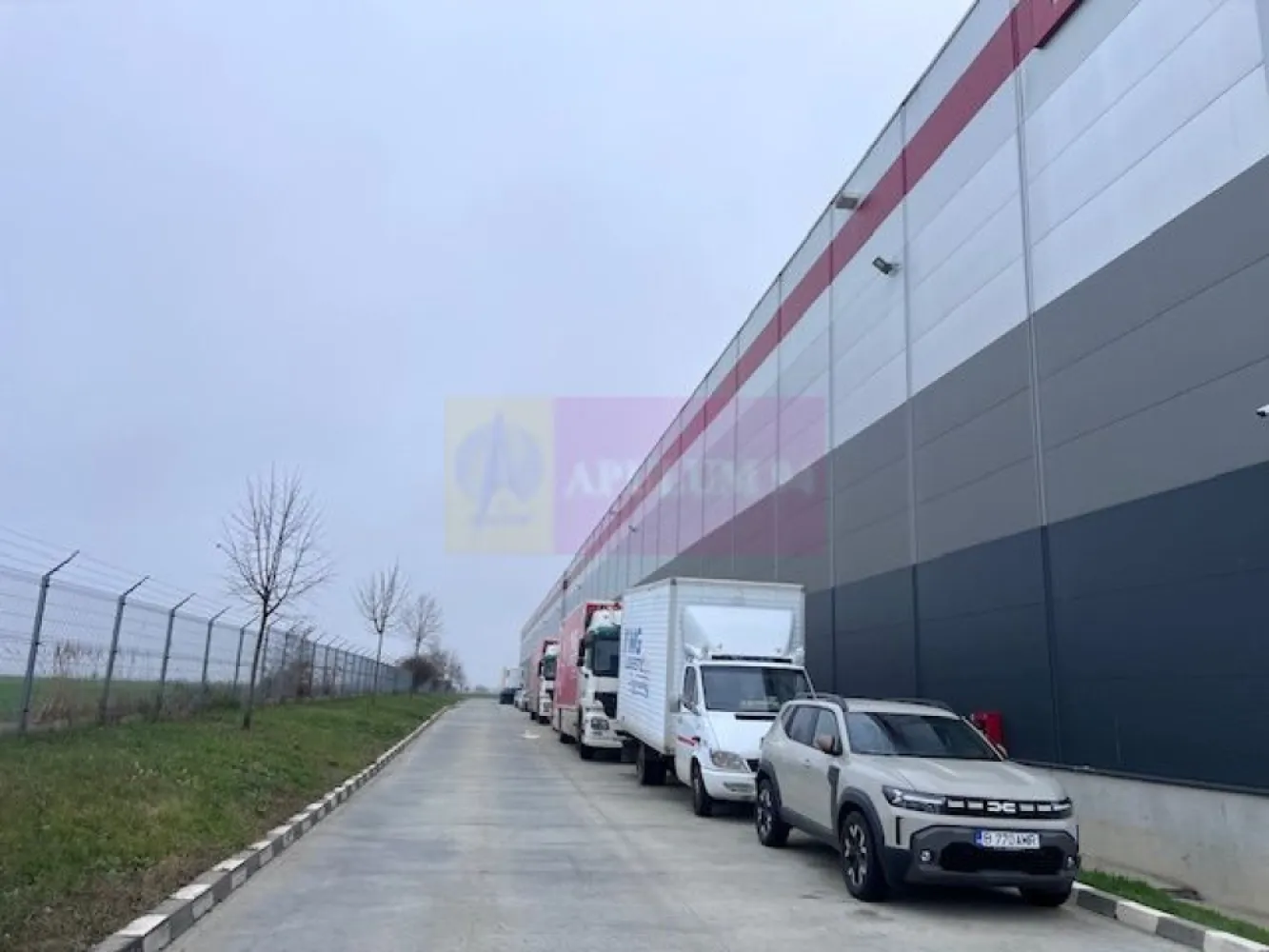 Teren Domnesti- Depozit Altex, Emag. - Compania imobiliara Apulum94 va propune un teren situat in zona Domnesti, in apropiere de depozitul Altex, Emag si Agricover.
 Terenul este intravilan agricol, are 2 deschideri la doua strazi paralele.
 Este pretabil pentru depozit, hala, fiind situat in zona industriala. 
Este o zona foarte dezvoltata industrial, cu acces facil catre centura, autostrada si drum national. 
Pentru vizionare si alte detalii nu ezitati sa ma contactati pe nr 0733683446- Laura Ionescu.