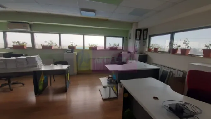Showroom în Sudul Bucureștiului