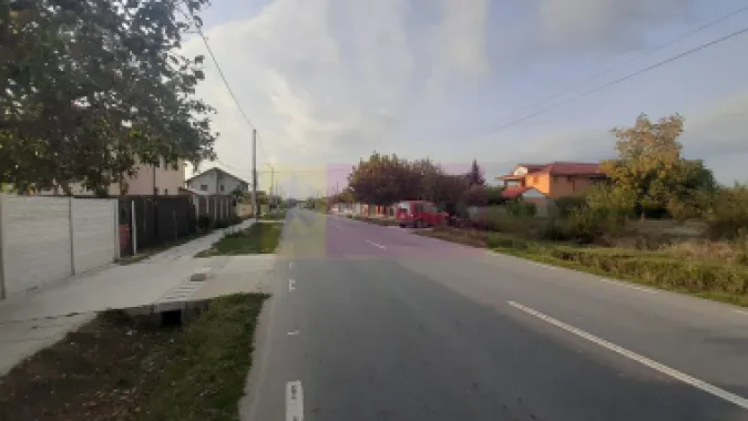 Teren bun pentru 2 sau 3 case aproape de Bucuresti.