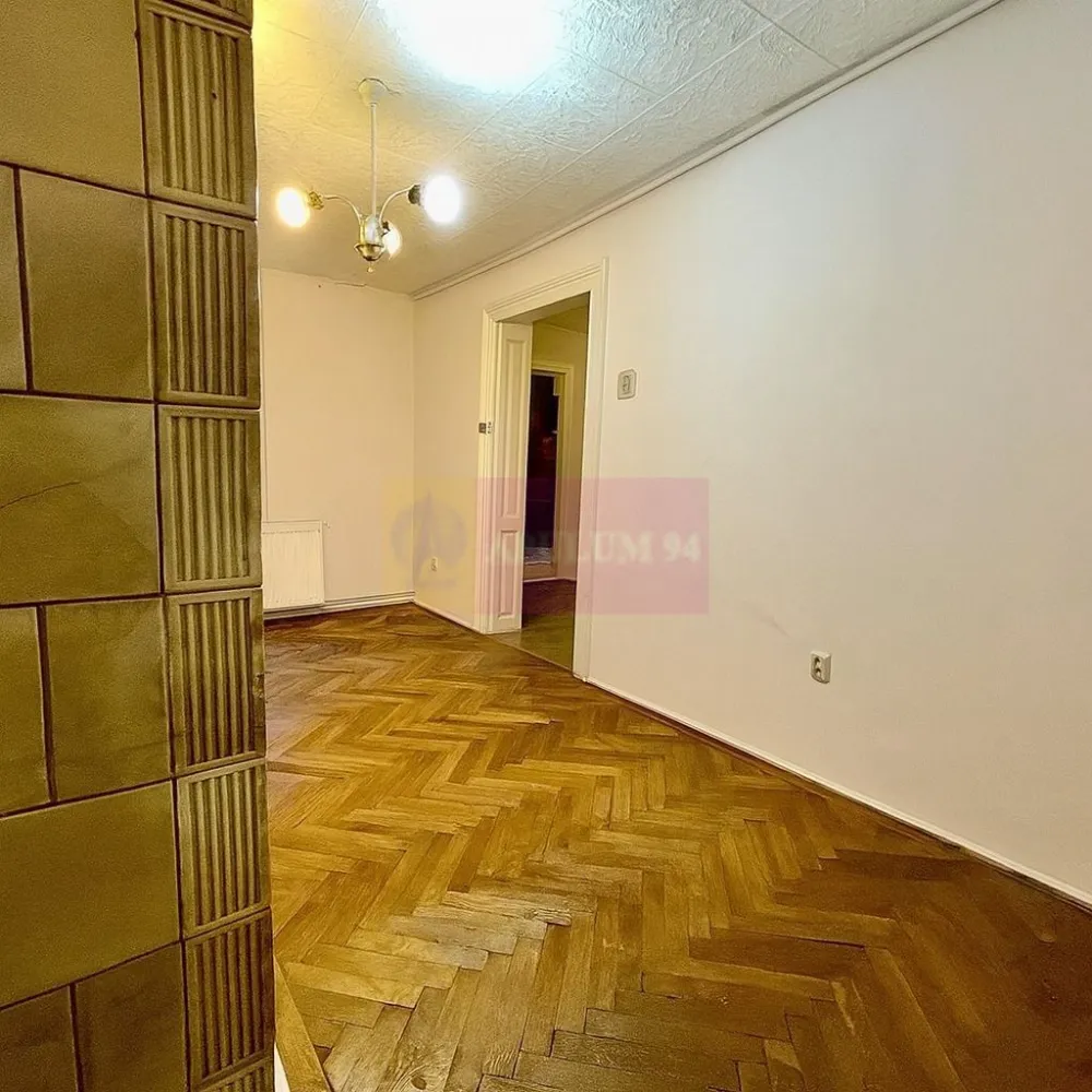 Casa în Ultracentralul Bucureștiului la preț mic (casă mică)