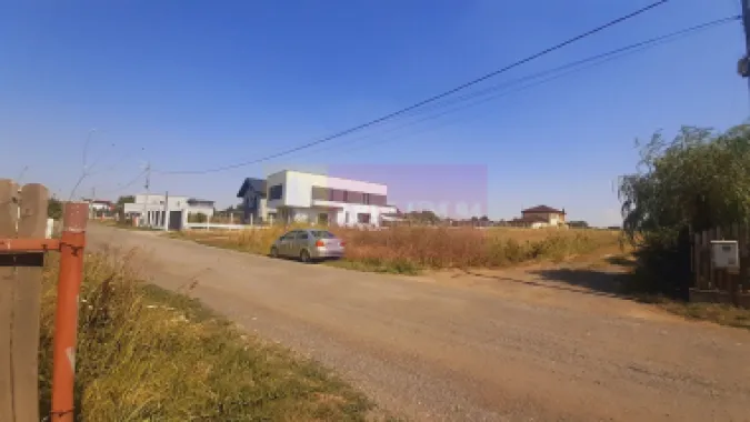 Teren foarte bun pentru mai multe case în Brănești