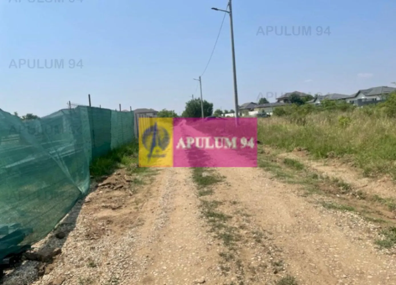Teren Domnesti- Ciutaci. - Compania Imobiliara Apulum94 va propune un teren situat in Domnesti- Ciutaci- Drumul Targului. 
Terenul este situat in apropiere de padure, in jur sunt case si loturi libere. 
Are o dubla deschidere, respectiv una de 28,9 cealalta de 34,67.
Este o zona in plina dezvoltare.
Curentul, apa si canaulu trec prin fata terenului iar si gazele sunt la aproximativ 50 metri.
Pentru vizionare si mai multe detalii nu ezitati sa ma contactati pe nr 0733683446- Laura Ionescu.