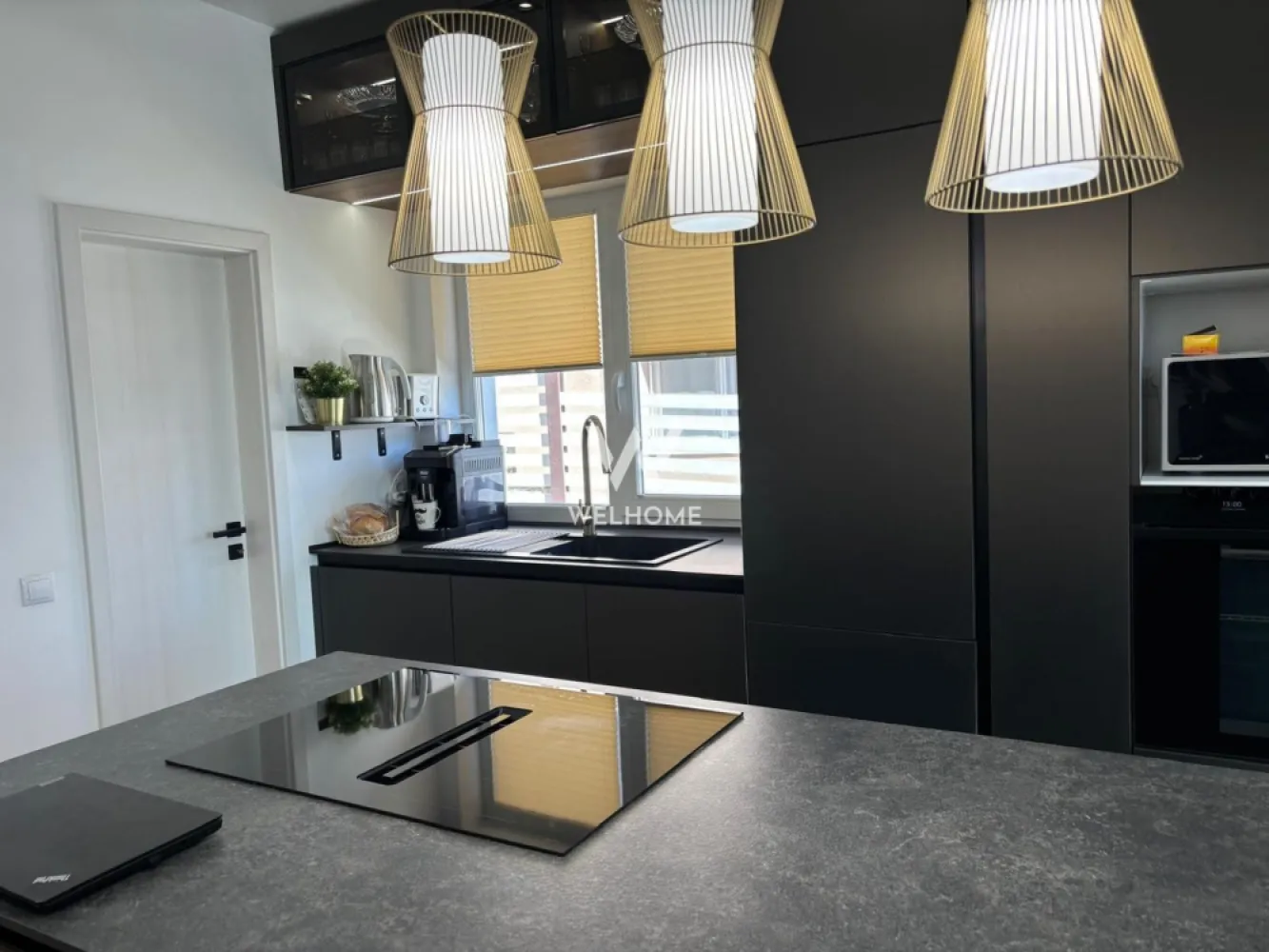 Cauti o Casa cu TEREN mare, GARAJ si PIVNITA? - Aceasta casa este pentru tine, situata la doar 5km de Sibiu intr-un cartier linistit de case, In Ansamblul Rezidential Bavaria poti achizitiona aceasta locuinta individuala amplasata pe un teren de 497mp. Vine cu o suprafata utila de 131mp unde tot confortul iti este pus la dispozitie. Comparttimentare: - PARTER: camera de zi, bucatarie inchisa cu spatiu de luat masa, baie cu cabina de dus, camara, debara, hol cu spatiu pentru pantofar si cuier. - ETAJ: 3 dormitoare, baie mare dotata atat cu dus cat si cu cada, balcon si hol din care se face accesul in pod (spatiu pentru depozitare) prin intermediul unei scari rabatabile. Casa este la stadiul de cheie si se preda complet MOBILATA SI UTILATA Curte amenajata cu pavaj, gazon, tuia,mobilier exterior, racord apa, curent electric. Carport lemn brad cu 2 locuri de parcare, iluminare cu led. Constructie anexa 7/7 mp, racort apa, curent electric. Contacteaza-ma si hai sa vezi fizic aceasta casa! Pret:395.000 euro Telefon: 0740029352-Ioana Larisa }}