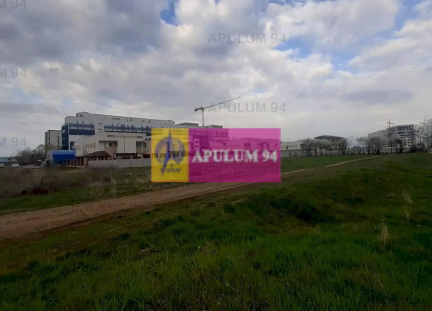 Teren 1055 MP București Sector 4 cu Certificat de Urbanism
