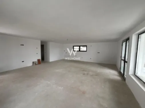 Casă pe un singur nivel – priveliște spre munți – Șura Mică