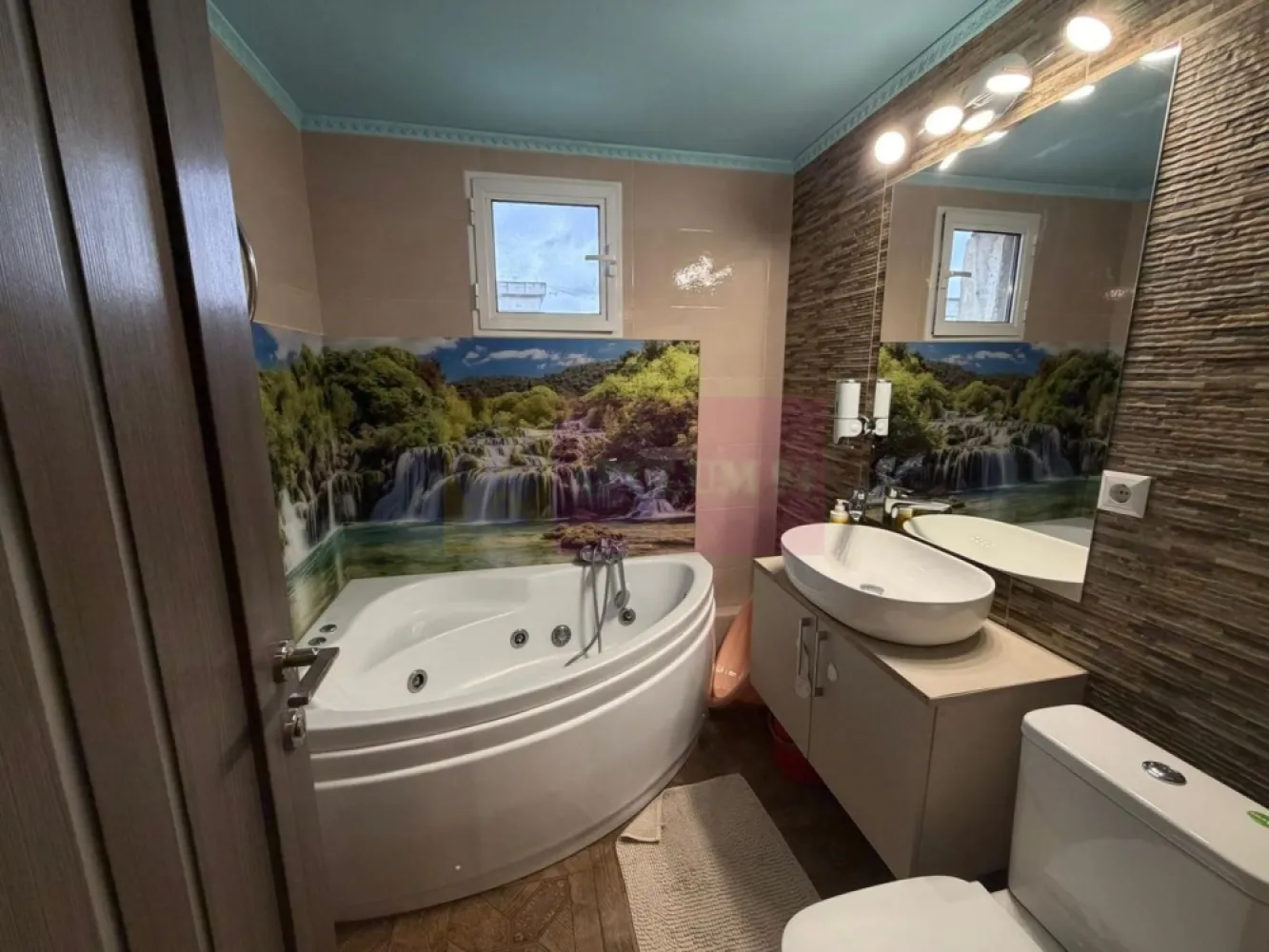 Apartament superb în apropiere de Parcul Tineretului și Metrou