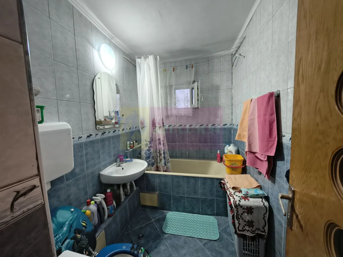 Apartament 3 camere confort 1 Decomandat Colentina- Maior Băcilă