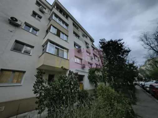 Apartament 3 camere confort 1 Decomandat Colentina- Maior Băcilă