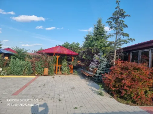 DE VANZARE CASA 10 CAM IN SAT TEISORI (JUD. GIURGIU)