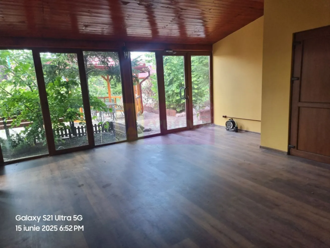 DE VANZARE CASA 10 CAM IN SAT TEISORI (JUD. GIURGIU)
