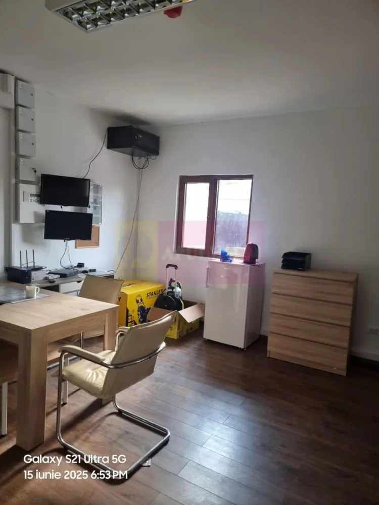 DE VANZARE CASA 10 CAM IN SAT TEISORI (JUD. GIURGIU)