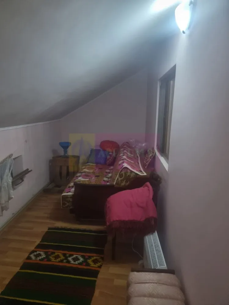 DE VANZARE CASA IN COM. BRANESTI (IF)