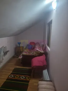 DE VANZARE CASA IN COM. BRANESTI (IF)