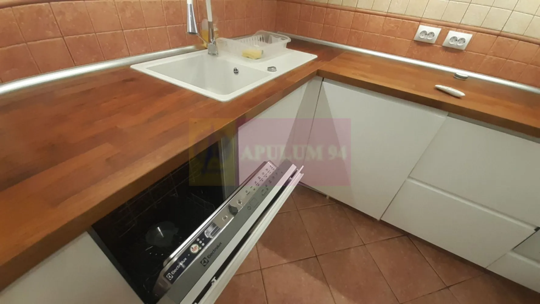 Apartament 3 Camere Piața Romană lângă Metrou