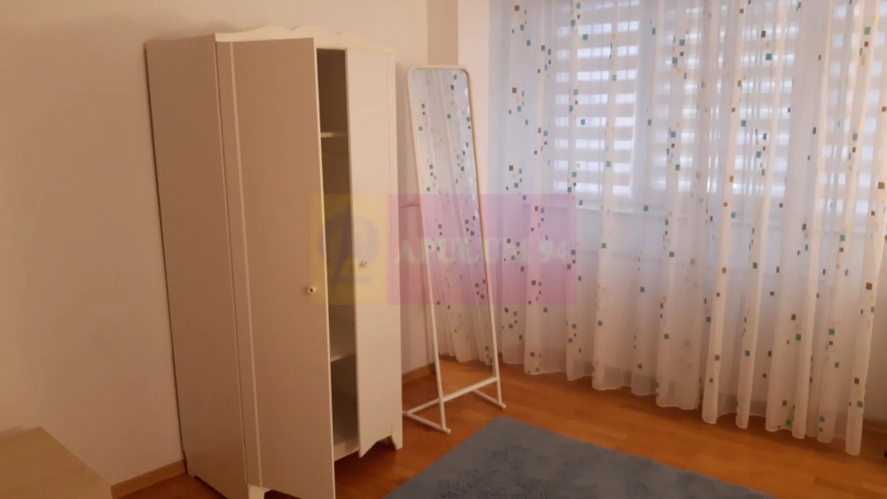 Apartament 3 Camere Piața Romană lângă Metrou