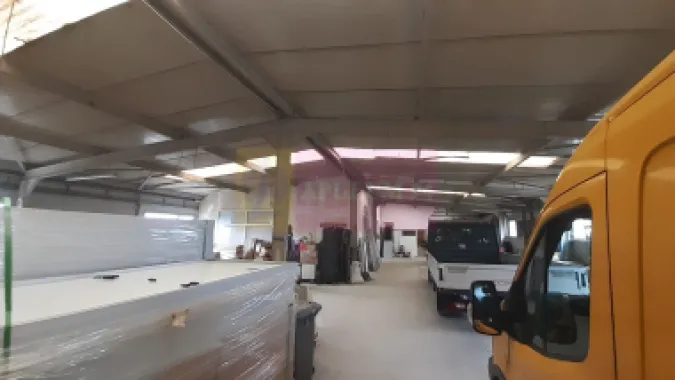 Showroom în Sudul Bucureștiului