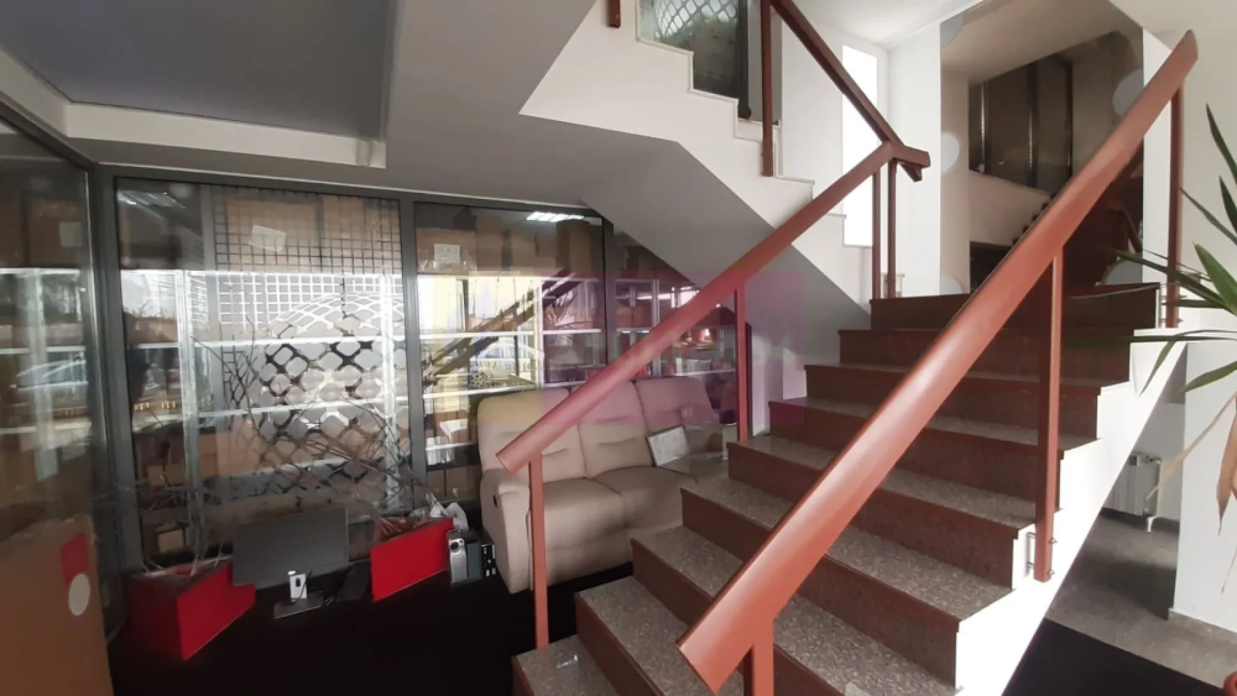 Showroom în Sudul Bucureștiului