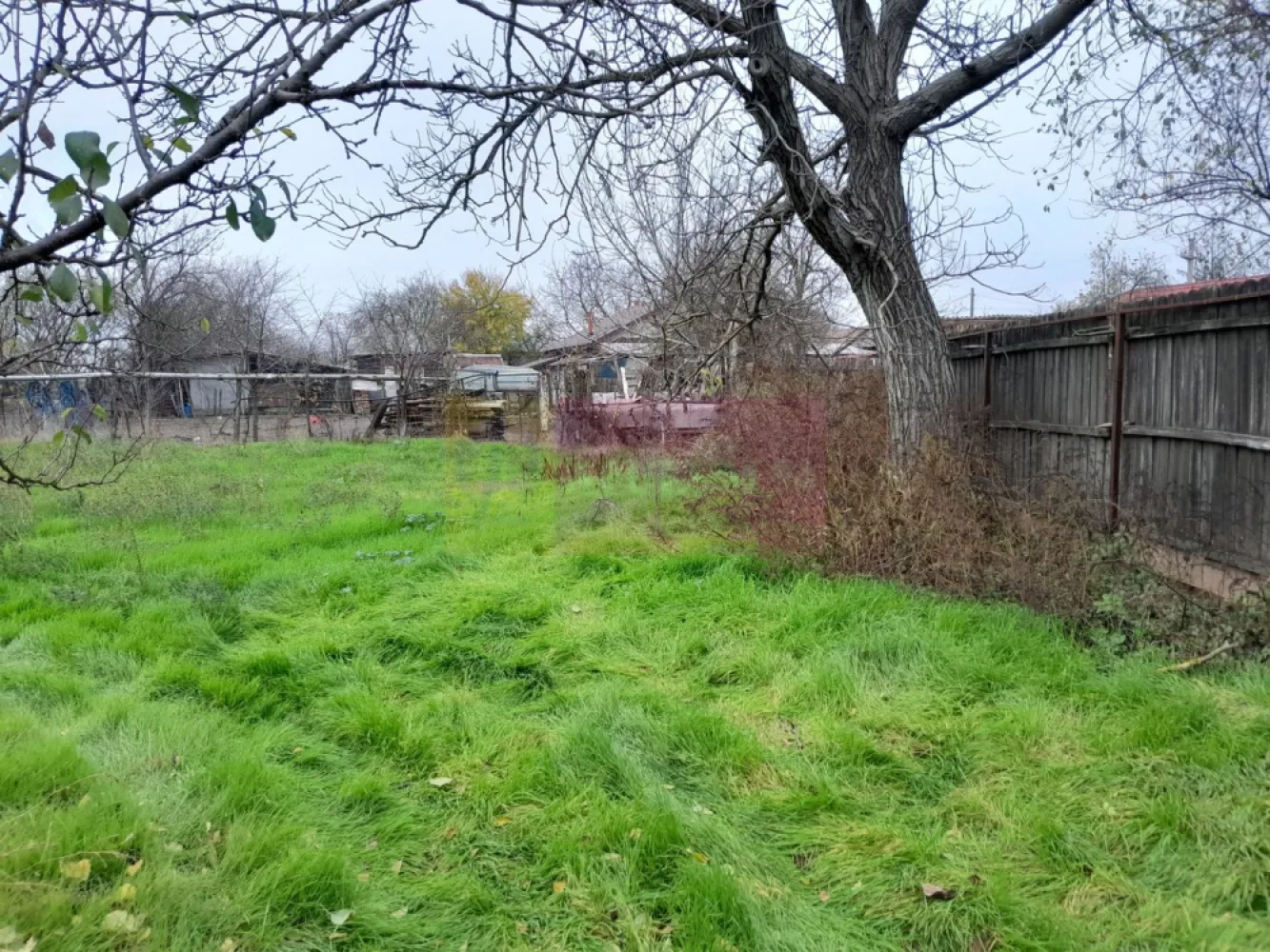 De vanzare casa +teren 16k mp in BARCANESTI / IL