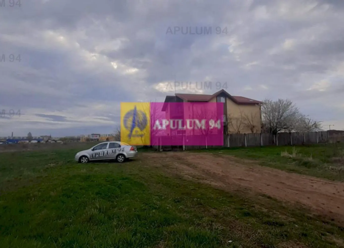 Teren 1055 MP București Sector 4 cu Certificat de Urbanism