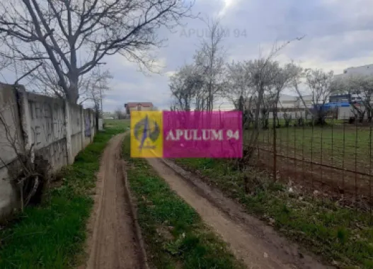 Teren 1055 MP București Sector 4 cu Certificat de Urbanism