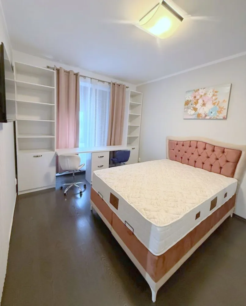 Inchiriere - 3 camere mobilate si utilate premium - Faleza Dunarii