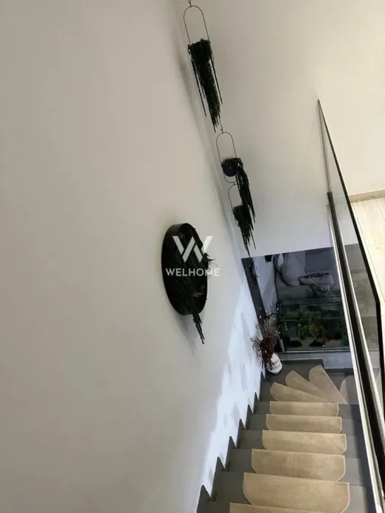 Casă modernă, garaj și curte amenajată – Șelimbăr