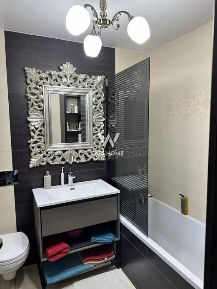 Casă modernă, garaj și curte amenajată – Șelimbăr