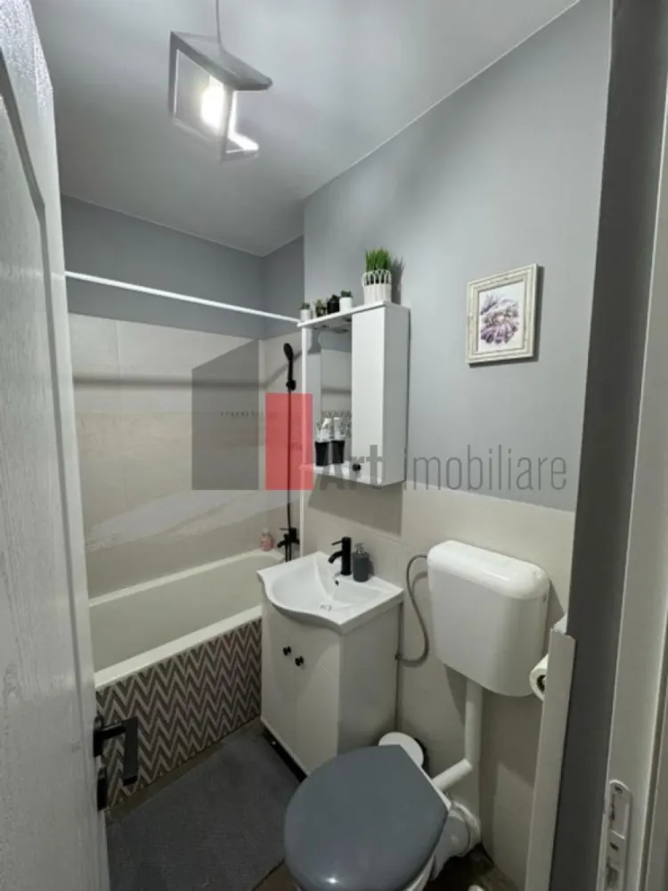 0% Comision, Apartament de vanzare zona Mihalache/Chibrit/Domenii 2 camere