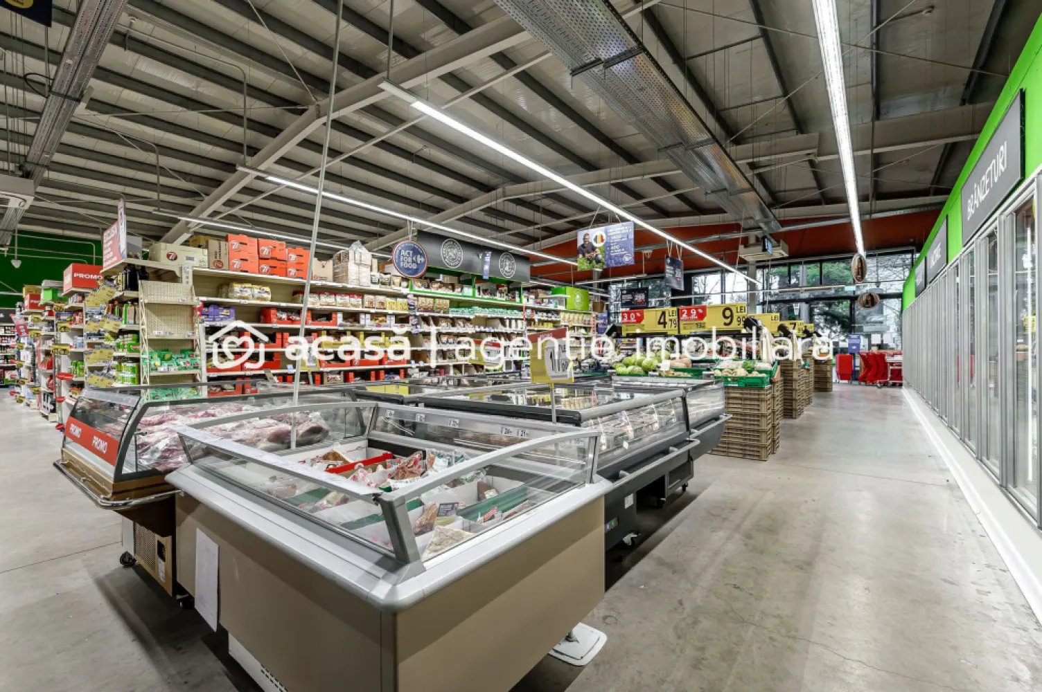 Spatiu comercial de vanzare cu chirias - De vânzare spațiu comercial închiriat – Nădlac, Piața Unirii (ultracentral)

Dacă urmărești un activ de tip „buy & hold”, cu chirie încasată anual și locație centrală, aici ai cifrele pe masă.
Preț: 800.000 EUR + TVA

Caracteristici proprietate:
868 mp construiți, pe teren de 1.654 mp
Vitrină 26 m – expunere directă, ușor de valorificat comercial
Înălțime 6,6 m – flexibilitate pentru diverse amenajări retail/logistică ușoară
Construcție 2018
98 KW putere instalată 

Important:
Locație ultracentrală, trafic pietonal și auto specific zonei centrale.
Format potrivit pentru retail alimentar, cu vizibilitate mare prin vitrina de 26 m.
Clădire relativ nouă (2018), cu potențial de costuri de mentenanță mai predictibile.
Retailul alimentar este, de regulă, o destinație de trafic constant.

Pentru detalii și vizionare apelați:
Florin Moș – 0721356746

Nu dispui de toată suma? Te ajutăm noi gratuit! Îți obținem oferte de la 16 bănci.

Ai o proprietate de vânzare în Arad și vrei să știi cât valorează cu adevărat?
Sună-mă pentru o evaluare gratuită, fără obligații.

Birou: ACASĂ | Agenție imobiliară Arad
Bulevardul Decebal 2, Arad 310133
