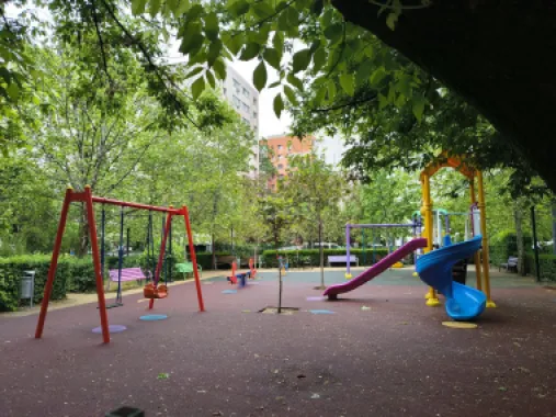 Apartament frumos și cochet cu centrală proprie aproape de Parcul IOR