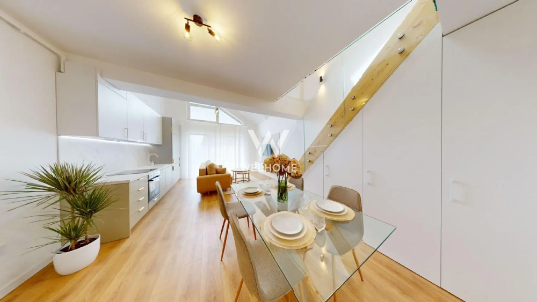 Apartament 2camere LA VILA deosebit. Sibiu - Spre vânzare un deosebit apartament complet mobilat si utilat exact ca in poze in zona de vest al orașului Sibiu. Compartimentarea sa deosebită îl face sa fie nu pe placul tuturor ci se potrivește doar celor care apreciază stilul si confortul într-un design care crează o atmosfera de vacanță si te impune sa spui fraza: In sfârșit - acasă! Suprafață utila de 55mp 2- bai Balcon de 8mp Loc de parcare privat Zona liniștită, priveliște spectaculoasa spre munți. Preț: 128 000euro. Eligibil cat din surse proprii atât si cu credit ipotecar. Tel 0745 99 55 37 Mihai. }}