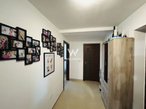 Apartament decomandat, cu 2 camere si 2 balcoane frantuzesti, etaj 2/3