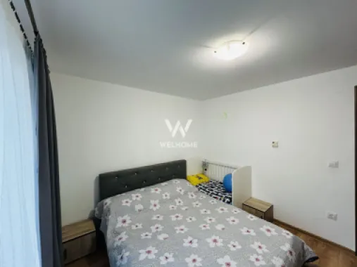 Apartament decomandat, cu 2 camere si 2 balcoane frantuzesti, etaj 2/3