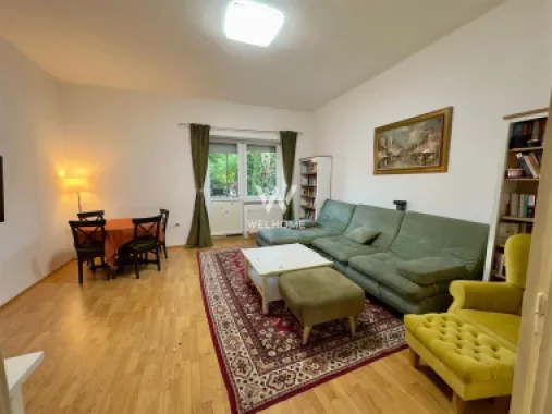 Apartament la casă renovat complet, 76 mp, pod mansardabil și terasă