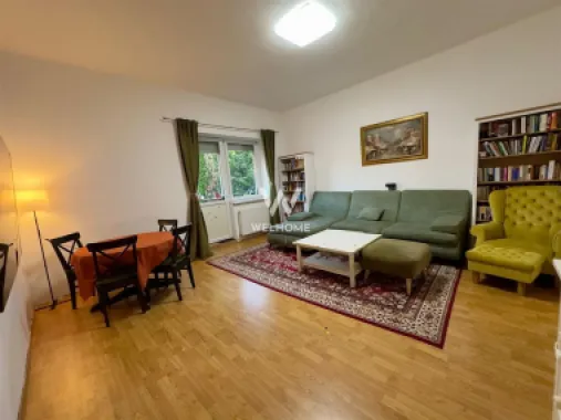 Apartament la casă renovat complet, 76 mp, pod mansardabil și terasă