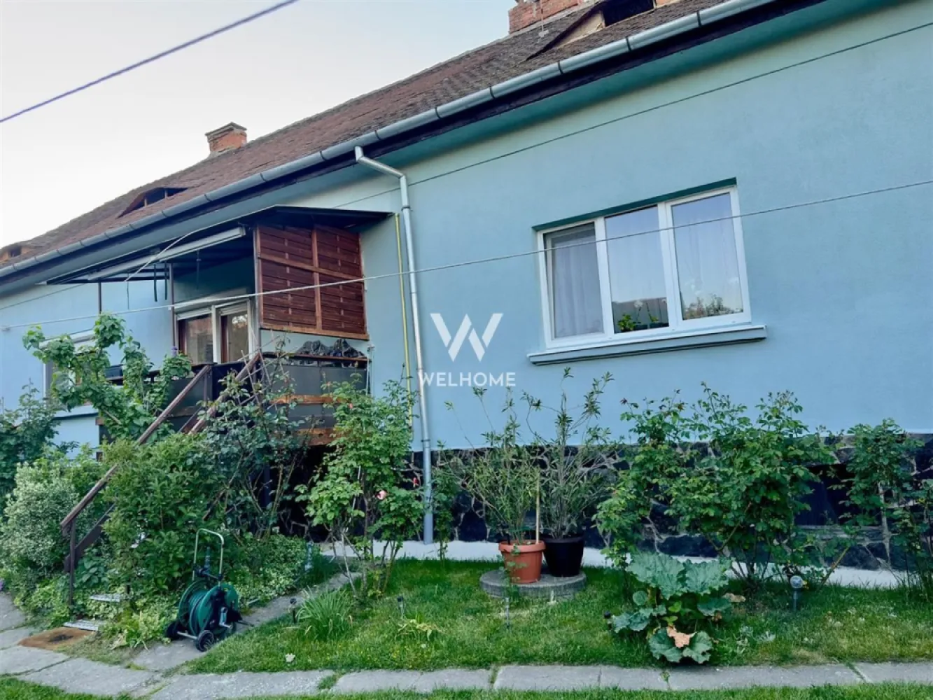 Apartament la casă renovat complet, 76 mp, pod mansardabil și terasă