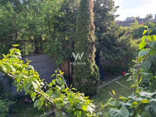 Apartament la casă renovat complet, 76 mp, pod mansardabil și terasă