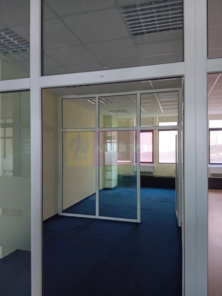 Spatii Birouri Sector 2 Arena Națională x Vatra Luminoasa - Apulum 94 va ofera spre inchiriere spatii de birouri/ comerciale intr-o cladire multifunctionala, cu destinatie birouri, spatii productie, in zona Vatra Luminoasa X Arena Nationala. 

Suprafața disponibilă este flexibilă. Compartimentarea se adaptează în funcție de cerințele chiriașului și de disponibilitatea din clădire. Suprafață minimă închiriabilă: 30 mp. Etajele permit atât configurații open space, cât și birouri compartimentate.

Clădirea dispune de:
– toate utilitățile
– două intrări separate
– lifturi
– parcare
– pază și administrare
– acces facil la transport public, tramvai și metrou
– centre comerciale, restaurante și servicii în proximitate

Chirie: 9,5 euro/mp/lună + TVA
Cheltuieli de mentenanță: 7,5 euro/mp/lună + TVA
Total 17 euro/mp + TVA - toate utilitatile incluse

Cheltuielile de mentenanță includ costurile aferente spațiilor comune și administrării clădirii. Utilitățile se facturează separat, conform consumului.

Parcarea este disponibilă pe bază de abonament.

Se solicită garanție echivalentul a două luni de chirie.
Pentru info disponibiliate spatii, contactati-ne. 

Office & Commercial Spaces for Rent – Sector 2, Arena Națională x Vatra Luminoasă

Apulum 94 offers office and commercial spaces for rent in a multifunctional building located in the Vatra Luminoasă x Arena Națională area. Ideal for office use, light production, or other business activities.

Up to 1,500 sqm per floor

Modular layout based on tenant requirements and current availability

Minimum leasable area: 30 sqm

Open-space configuration

Full utilities access

Two separate building entrances

On-site parking

Security services

Three elevators per floor