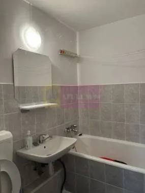 Garsonieră renovată de vânzare Vitan, zona Stadion Olimpia