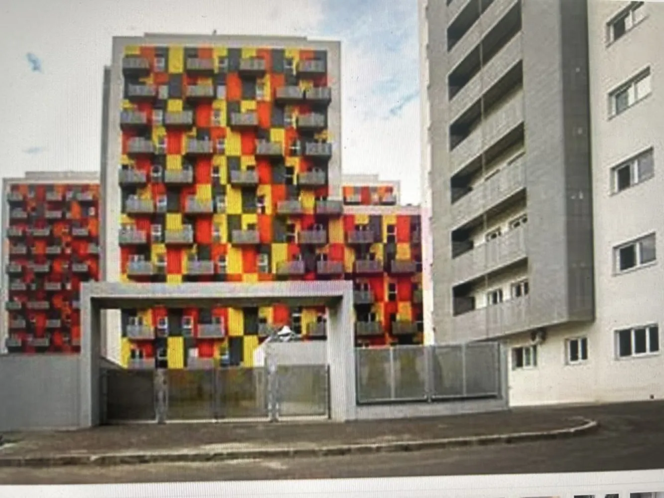 Apartament, 3 camere de vanzare Hercesa - Agentia Imobiliara Apulum 94, va prezinta spre vanzare
 Apartament 3 camere , etaj 4/5, centrala pe gaze, 2 AC, 2 terase, loc parcare subteran inclus