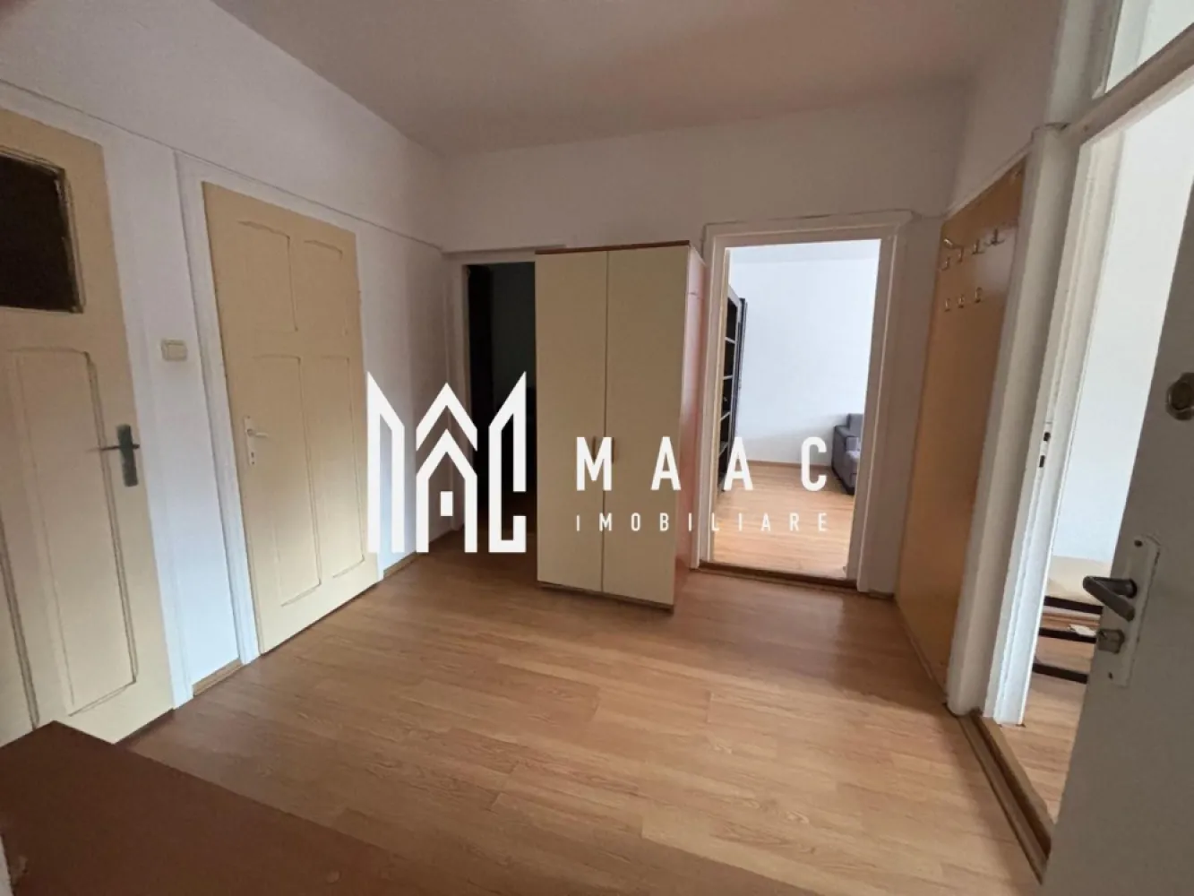 Apartament 3 Camere | 2 bai | Zona centrala