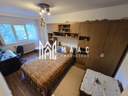 Logo MAAC IMOBILIARE logo