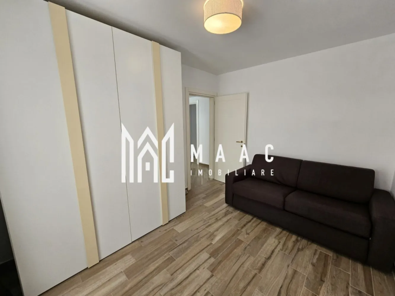 Apartament 3 camere | Etaj 2 | Lift | Calea Dumbravii