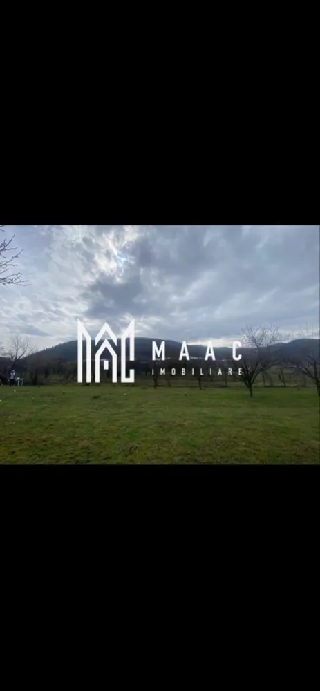 Teren 400 mp în Poplaca | Priveliște frumoasă și zonă de case - MAAC Imobiliare vă propune spre vânzare un teren intravilan categoria fânețe, situat în comuna Poplaca, la doar câteva minute de Sibiu, cu o suprafață de 400 mp.

Terenul este amplasat într-o zonă liniștită, între proprietăți deja existente, oferind un cadru plăcut și o priveliște frumoasă către împrejurimi. Acesta reprezintă o oportunitate potrivită pentru investiție sau pentru utilizare recreativă.

Accesul se face pietonal, iar posibilitatea de parcare se află la aproximativ 60 m de teren. Utilitățile sunt în apropiere.

Terenul beneficiază de o deschidere de aproximativ 9,8 m și o lungime de aproximativ 40 m.

Pentru mai multe detalii precizati telefonic ca ati vazut anuntul cu ID: CP3094495
