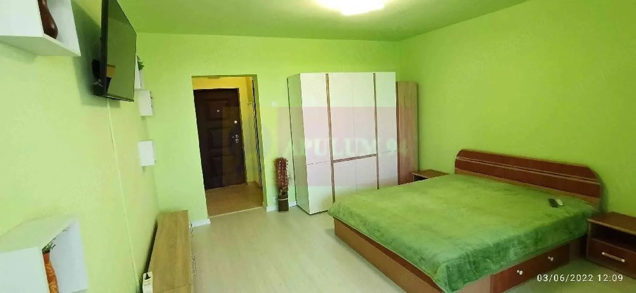 Garsoniera confort 1 Alexandru Obregia - Agentia Imobiliara Apulum94
Ofera spre vânzare garsoniera confort 1 Alexandru Obregia strada Turnu Măgurele sector 4. Renovata complet recent. Gresie, faianță,parchet, termopan, uși interior noi, ușă intrare metalică, instalații sanitare noi totul nou. 
Zona este una liniștită, 
 Vedere pe spate, orientare N-V.