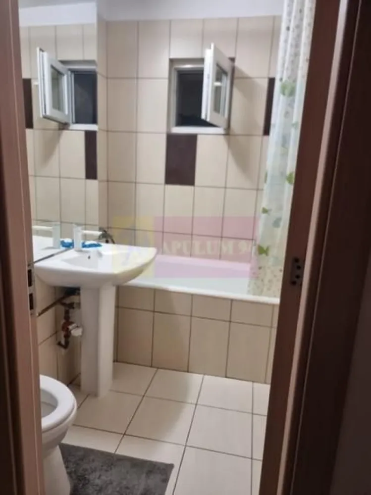 Apartament 3 camere Mega Mall.
