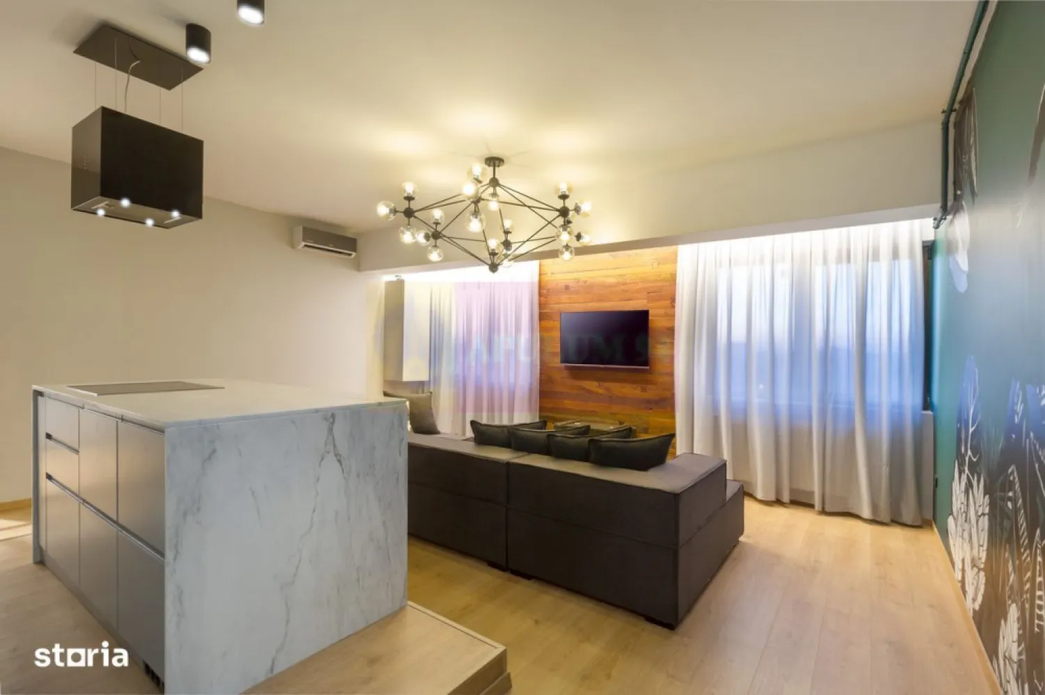 Apartament cu 3 camere, balcon și loc de parcare in garaj - Mall Vitan - Agentia Imobiliara Apulum 94, va prezinta un apartament de 82,04 mp, situat la etajul 10 dintr-un bloc construit în 2017, oferă un spațiu gata de utilizare. Dispunând de mobilier complet și loc de parcare la subteran, se potrivește nevoilor tale. Pardoselile de lemn și finisajele de înaltă calitate creează un ambient plăcut.Apartamentul are 3 camere, o bucătărie echipată cu plită și cuptor, și o baie cu finisaje de calitate.Locuința se află în Vitan Sector 3, o zonă cu acces facil la diverse facilități. În apropiere găsești școli, parcuri și centre comerciale. Transportul public te conectează rapid la întreg orașul, cu stații de autobuz, tramvai și metrou în apropiere (statia Mihai Bravu la 5 minute de mers pe jos).Dacă vrei să te muți în această locuință confortabilă, contactează-ne pentru a programa o vizionare. Nu rata ocazia de a locui într-o zonă vibrantă, aproape de facilități diverse și cu acces rapid spre centru.Apartamentul a castigat si anuala de arhitectura in anul 2017.